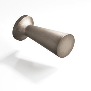 Colonial Bronze 195 Series 46 in Distressed Pewter (D15B)