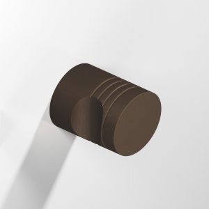 Colonial Bronze 104 105 33 in Heritage Bronze (S10B)