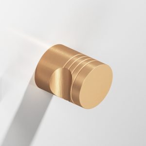 Colonial Bronze 104 105 21 in Matte Satin Bronze (M10)