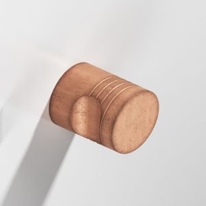 Colonial Bronze 104 105 18 in Distressed Antique Copper (D11)