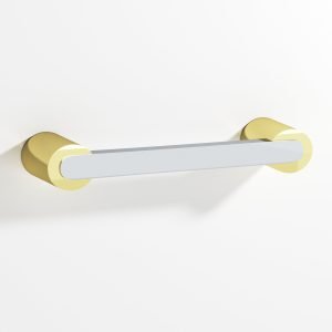 Colonial Bronze Series 1333 2b in Polished Brass with Polished Chrome (3x26)